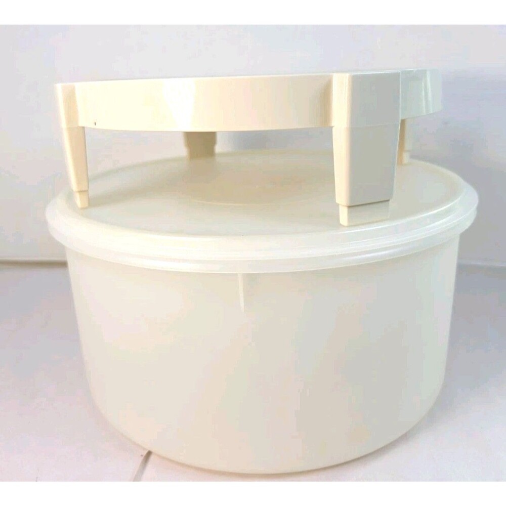 EUC Vintage Tupperware Round Container White Sheer Tiered Pie Keeper